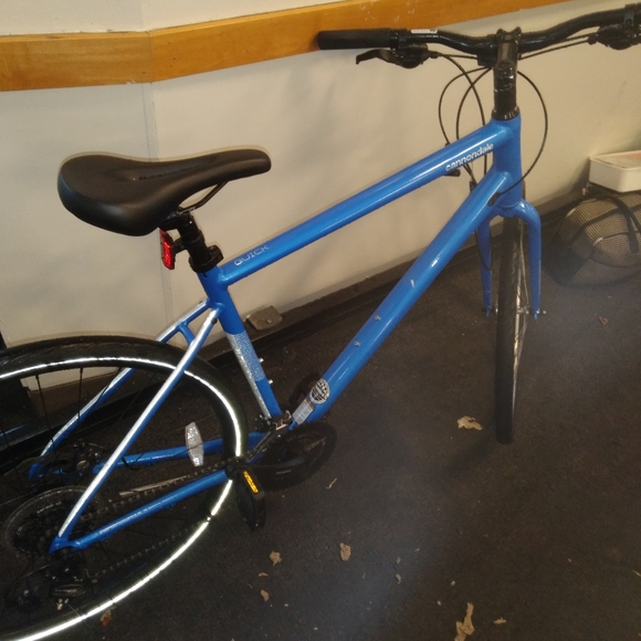 Bicycle - Picture 3 of 10